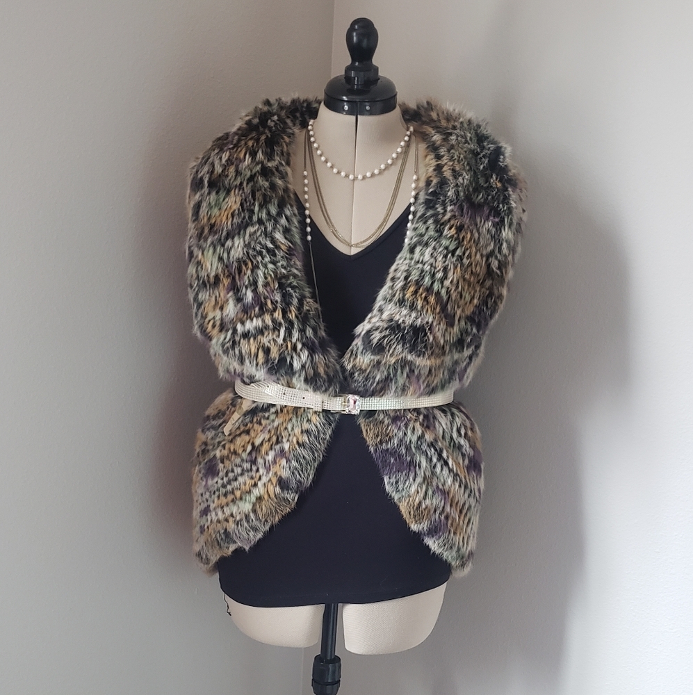 Genuine Rabbit Fur Vest - Picture 8 of 11